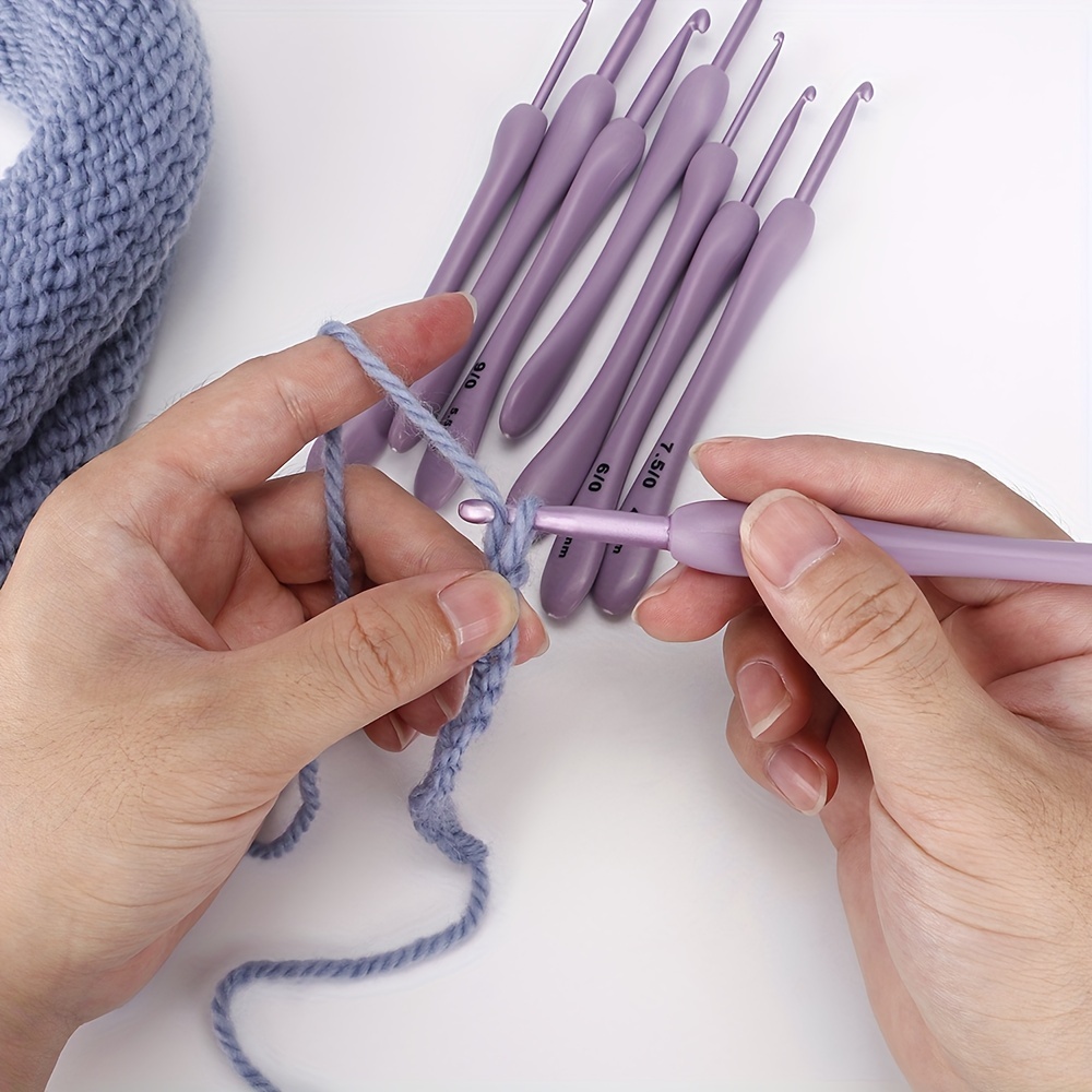 Purple Crochet Hooks Ergonomic Crochet Hook Set For Arthritic Hands  Lightweight Aluminum Crochet Needles For Crocheting Yarn Knitting Hook  Crochet Kit For Beginners Knitting Crochet Supplies - Temu United Arab  Emirates