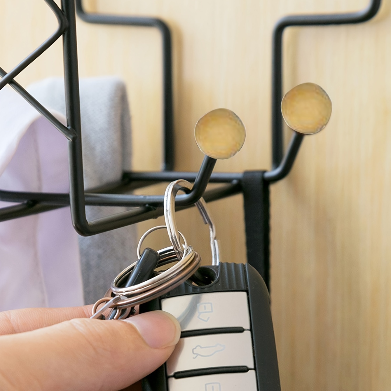 Helmet rack for online office