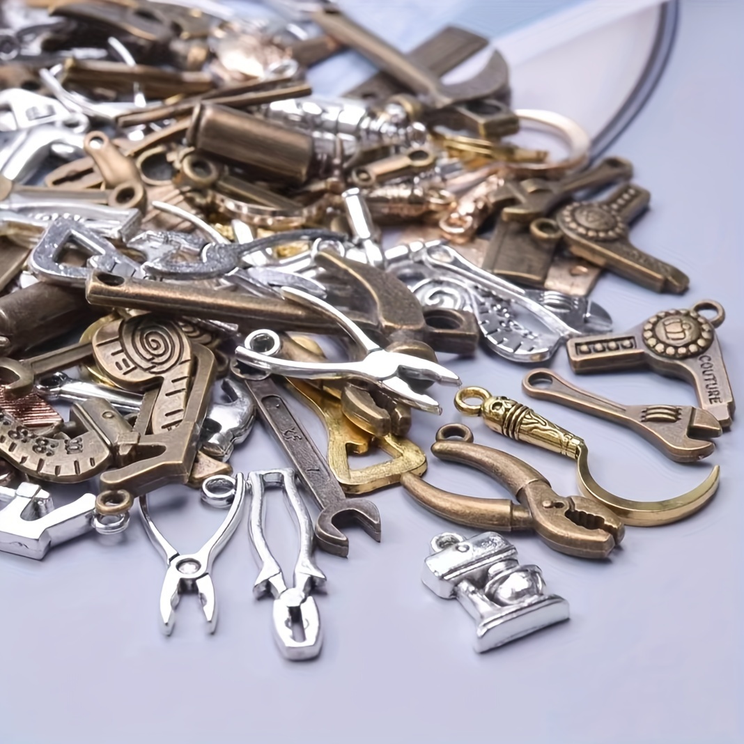 

200/100/50/20g Diy Vintage Zinc Alloy Pendants Various Tool Series Products Pendants, Mixed Color Tool Charms For Jewelry Making Keychains, Chest Chains, Necklaces, And Earrings