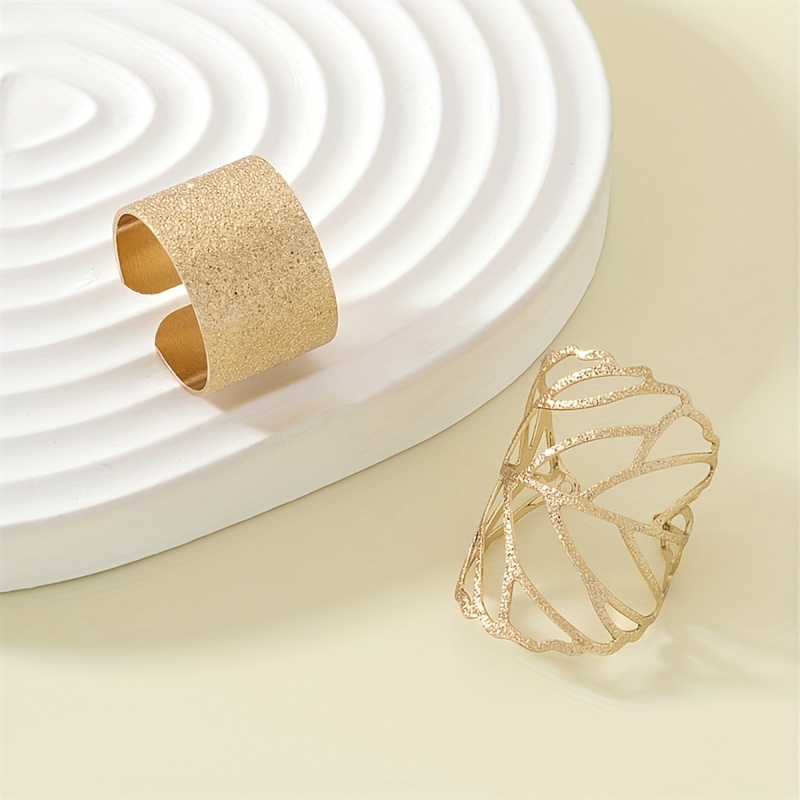 Set of 2 Layered Leaf Vein Rings