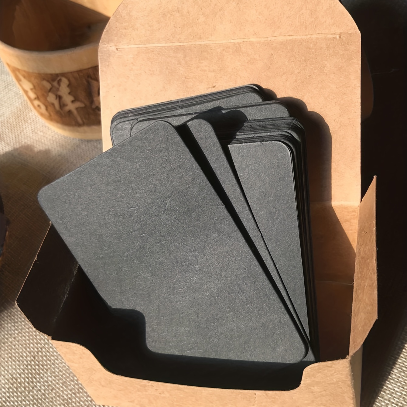Papel de papelería de papel kraft marrón de 120 g/m², hojas de papel marrón  Kraft para artes, manualidades y uso de oficina, 20 x 25 cm :  : Hogar y Cocina