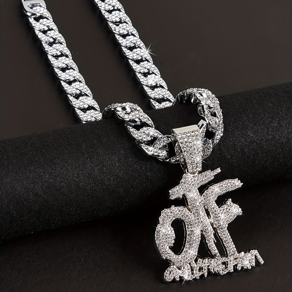 1pc Hip Hop Street 4pF Letter Pendant Necklace, Funky Cuban 3 Medium Chain, Link Optional Iecd Out Miami Bling Rhinestone Necklace Rapper Jewelry