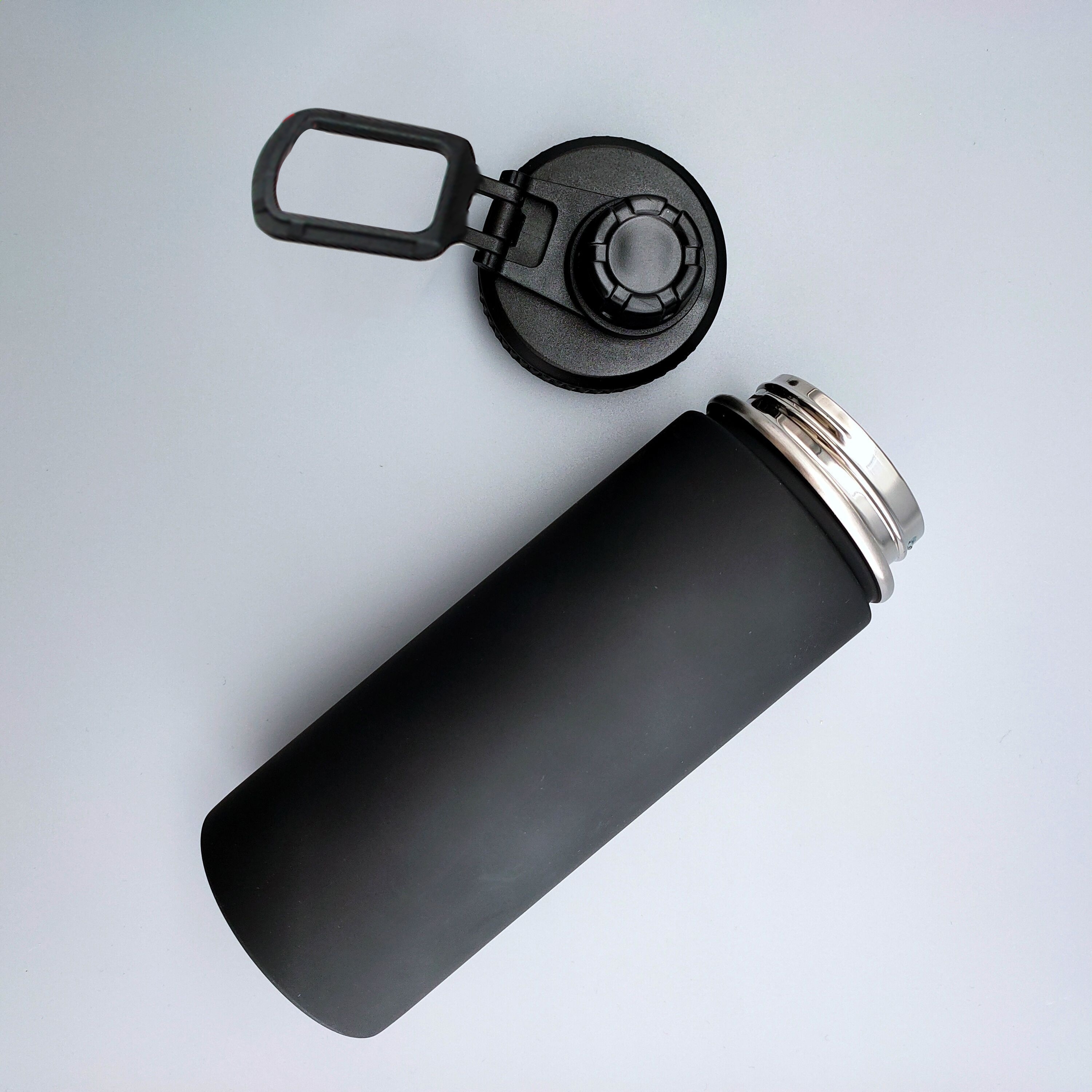 1pc 1000ml Leakproof Black Matte Stainless Steel Water Bottle with Hanging  Buckle - Keep Your Drinks Hot or Cold All Day