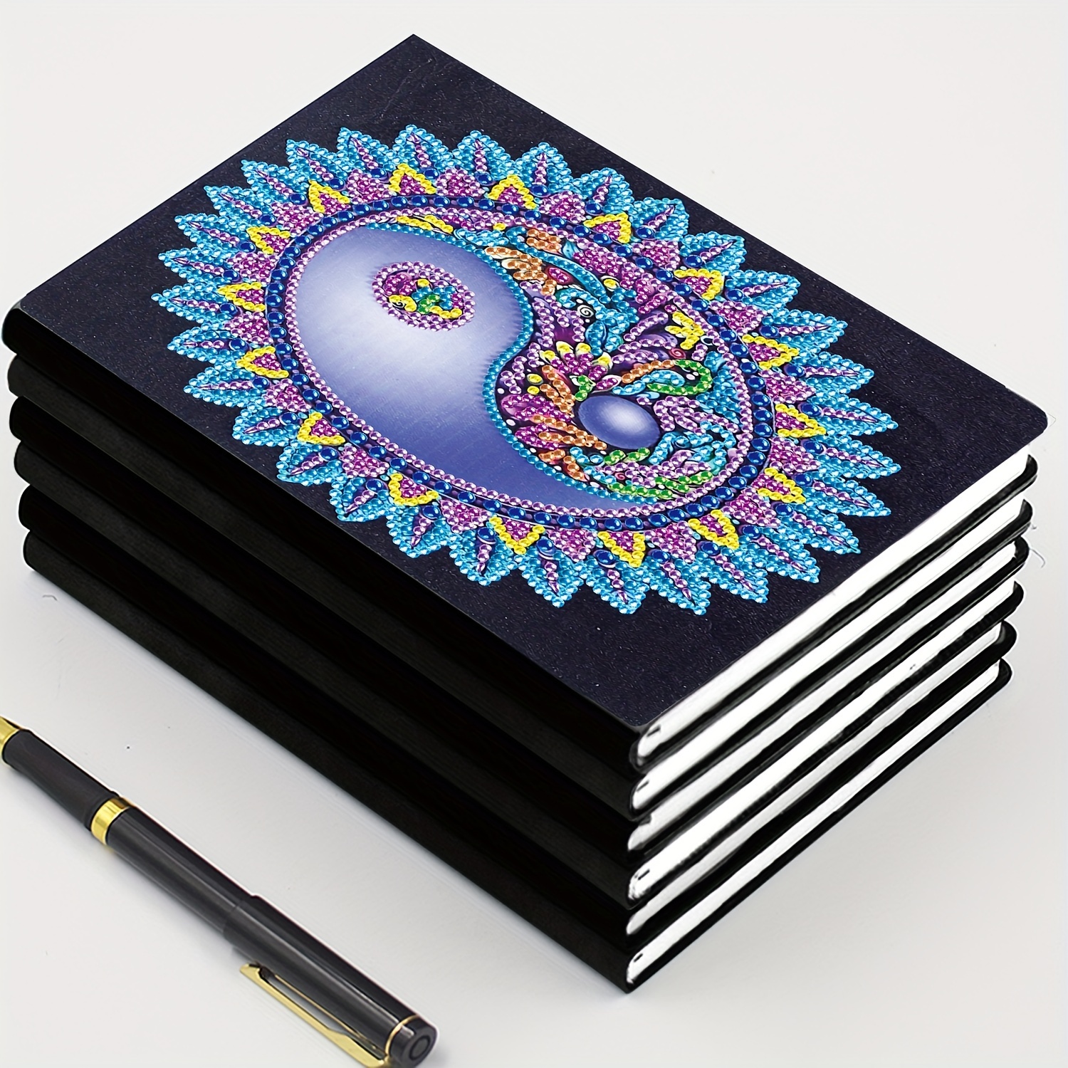 Diamond Painting Journal - Notebook for 50 Diamond Painting Projects - DAC  Version: special for Diamond Art Club projects