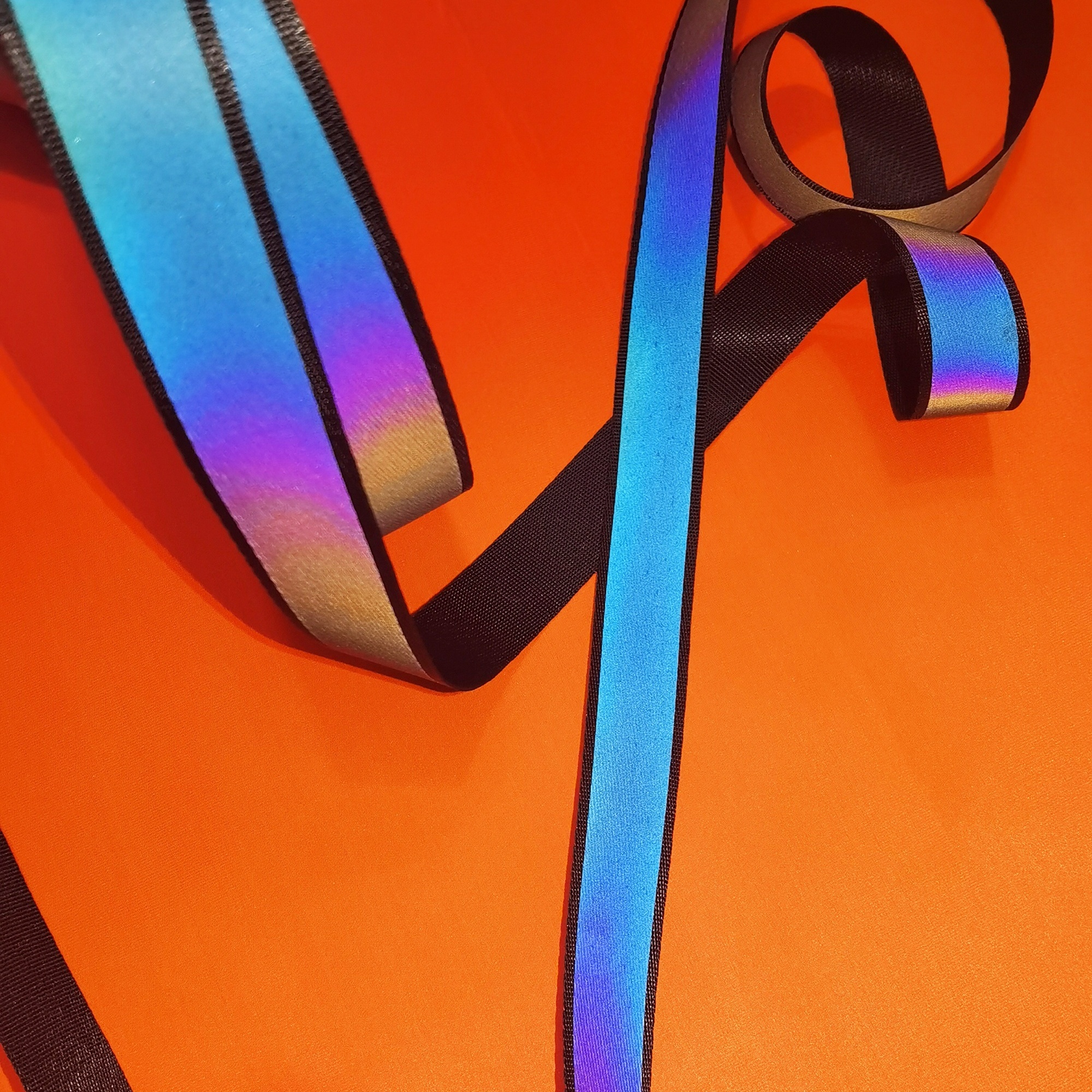 Iridescent Rainbow Reflective Fabric for Fashion Garments - XW