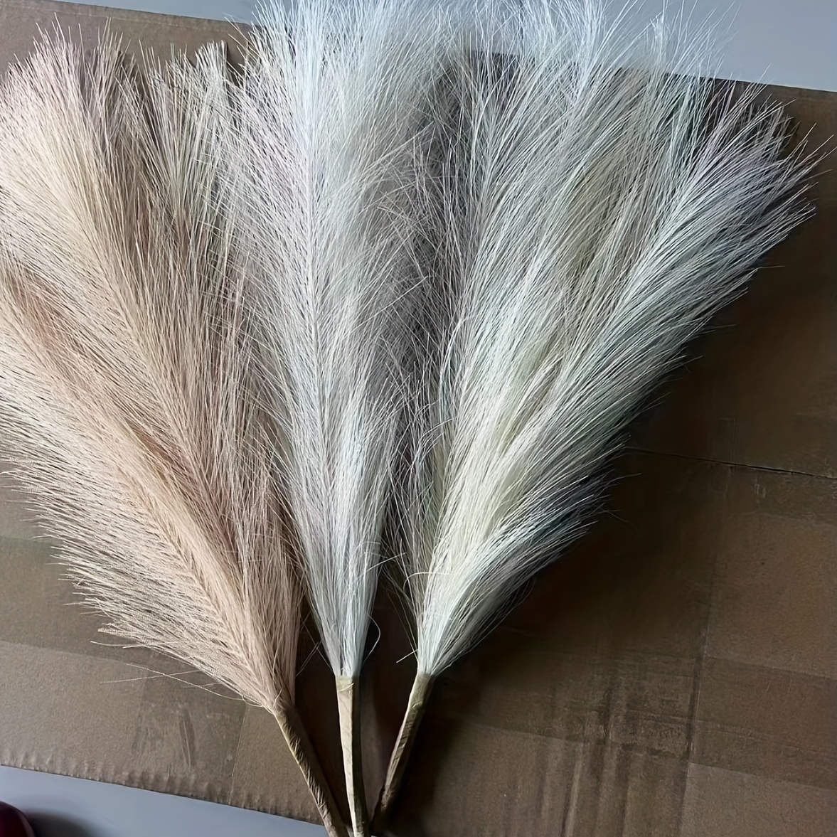 Fake Feathers 