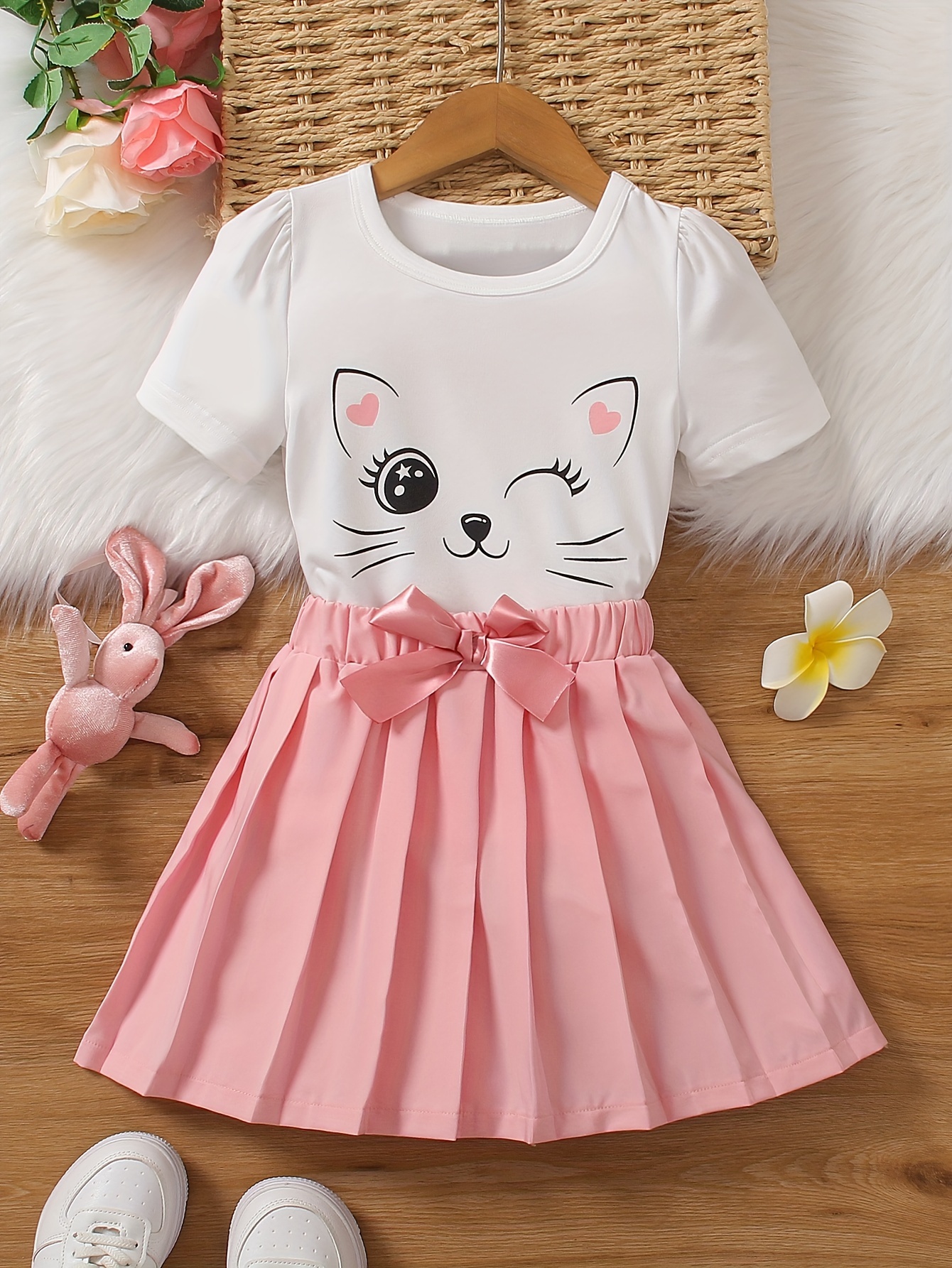 Girl 2024 cat clothes