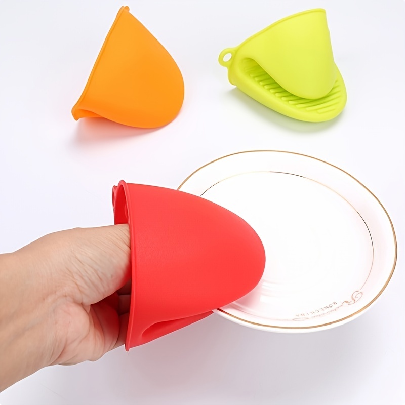 1pc Silicone Pinch Grip Pot Holder - Heat Resistant Finger Protectors, Right or Left Hand