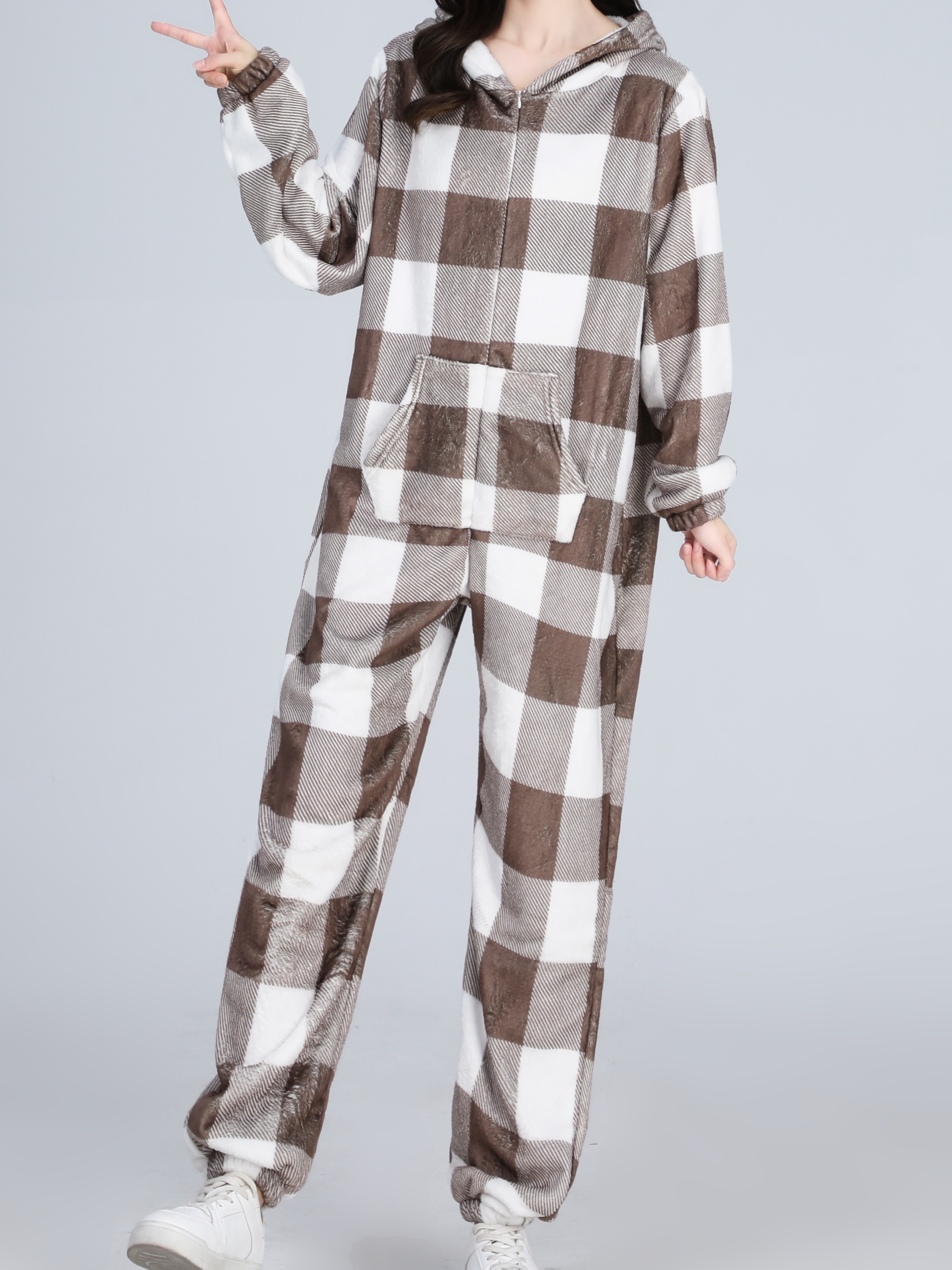 One Piece Pajamas for Women Plus Size, Hooded Zip Up Fuzzy Fleece Warm  Onesie Sleepwear Winter Plush Jumpsuit Romper