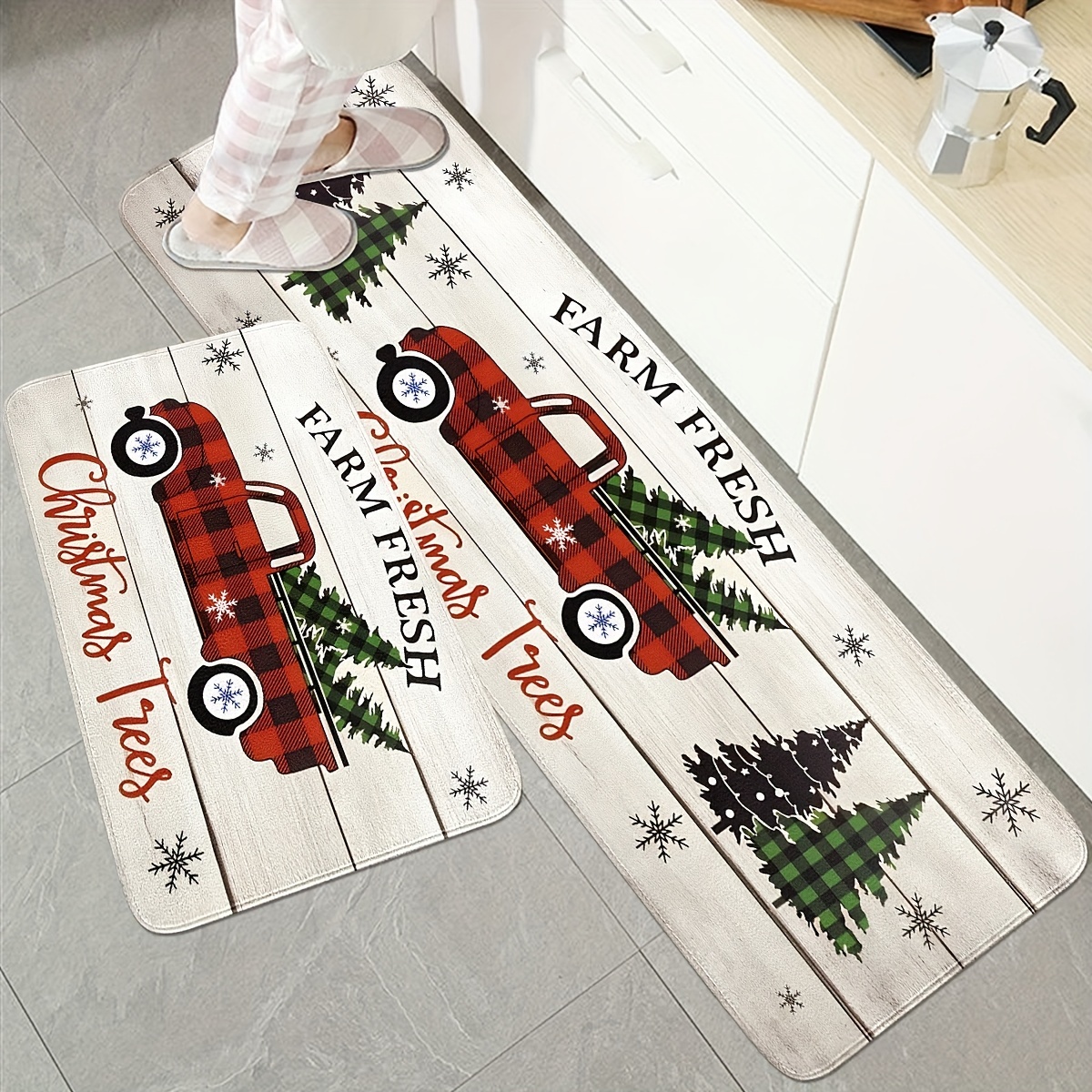 Christmas Door Mat Outdoor for Front Door Decorations , Red Farm Truck  Merry Christmas Tree Doormat,Winter Christmas Holiday Welcome Floor Mat Rug  Entryway for Front Porch Farmhouse Decor, 30 x 17 