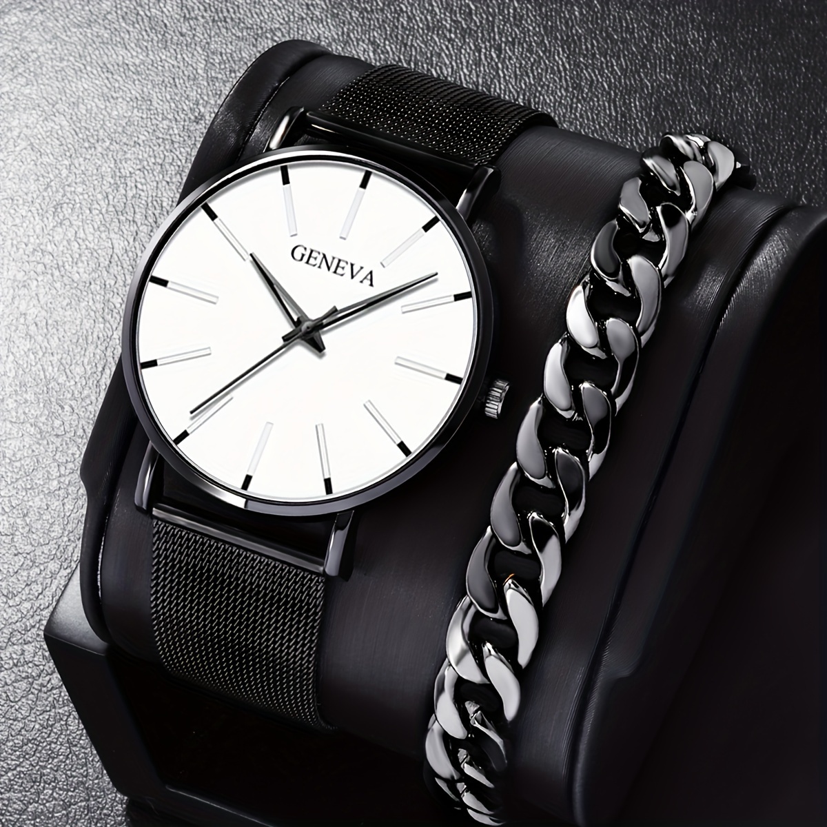 1pc Men's Black Quartz Watch & 2pcs Bracelet,Temu