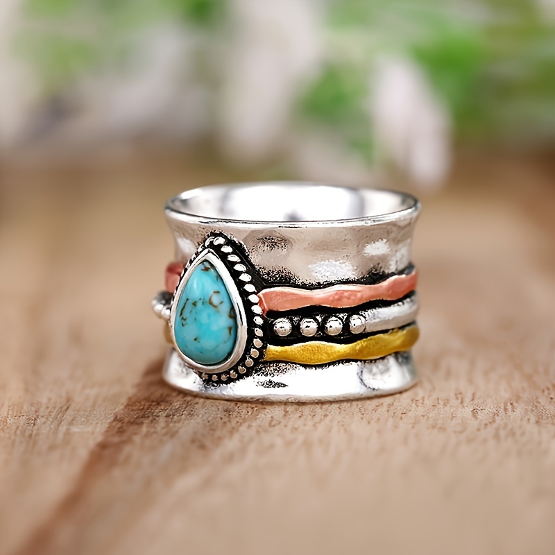 Vintage Ring with Inlaid Synthetic Zirconia — Unisex Accessory