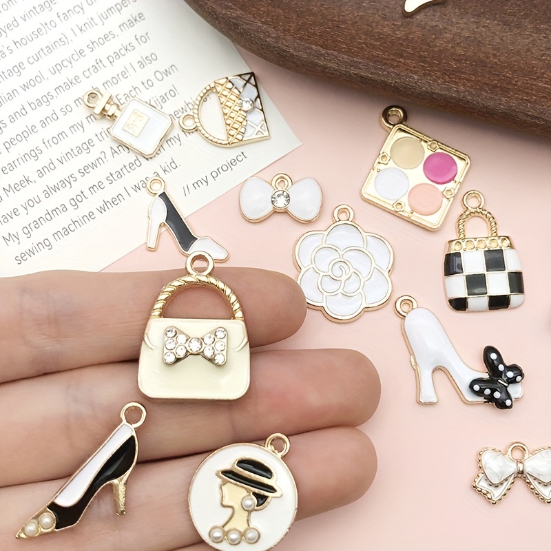 16pcs Assorted Mini Gold-Plated Enamel Charms Women Makeup Fashion Charms  Pendant Lipstick Perfume Fashion Style Charms Pendant For DIY Necklace