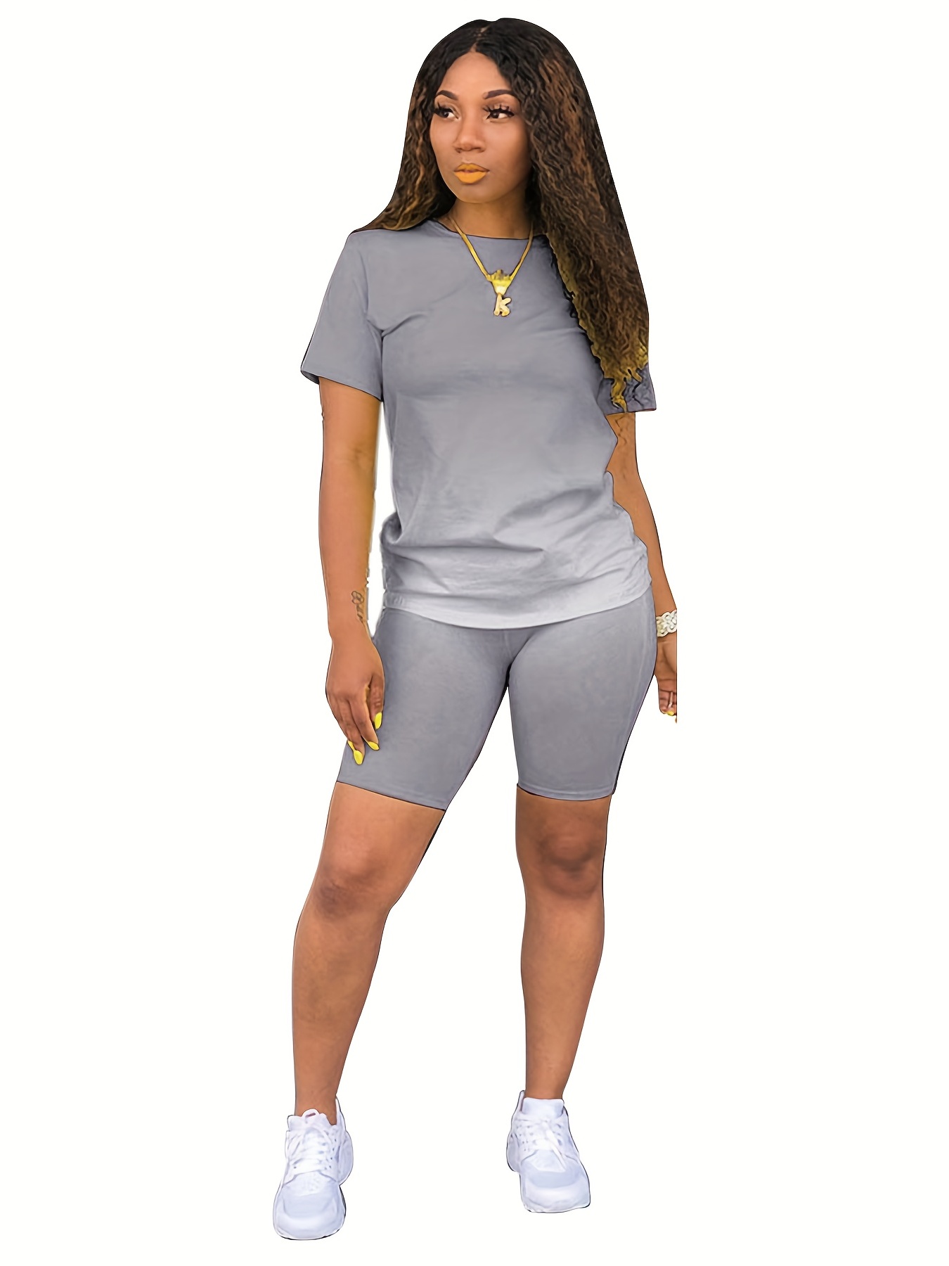 Grey shorts outfits discount womens