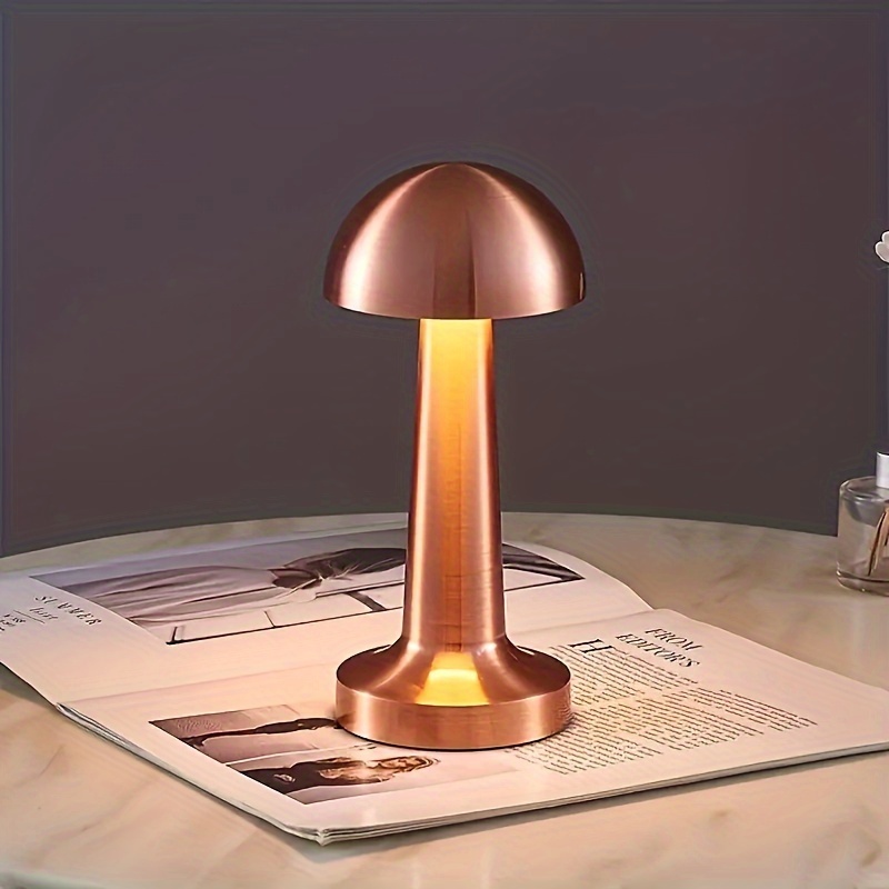 Lampe de bureau forme champignon design minimaliste