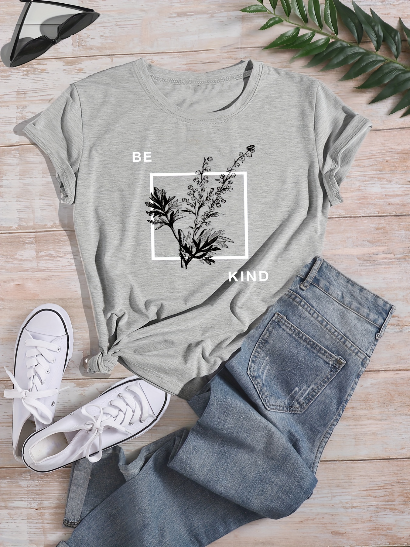 Women's Botanical Tshirt Plant Graphic Wild Flower Shirt Vintage Floral  Clothing Tee