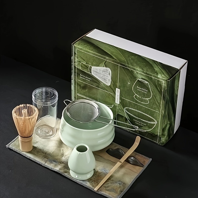 Pink Japanese Matcha Tea Set of 4 Ceremony Matcha Kit with Matcha  Bowl(Chawan) with Pouring Spout, Matcha Whisk (Chasen), Scoop (Chashaku)  for