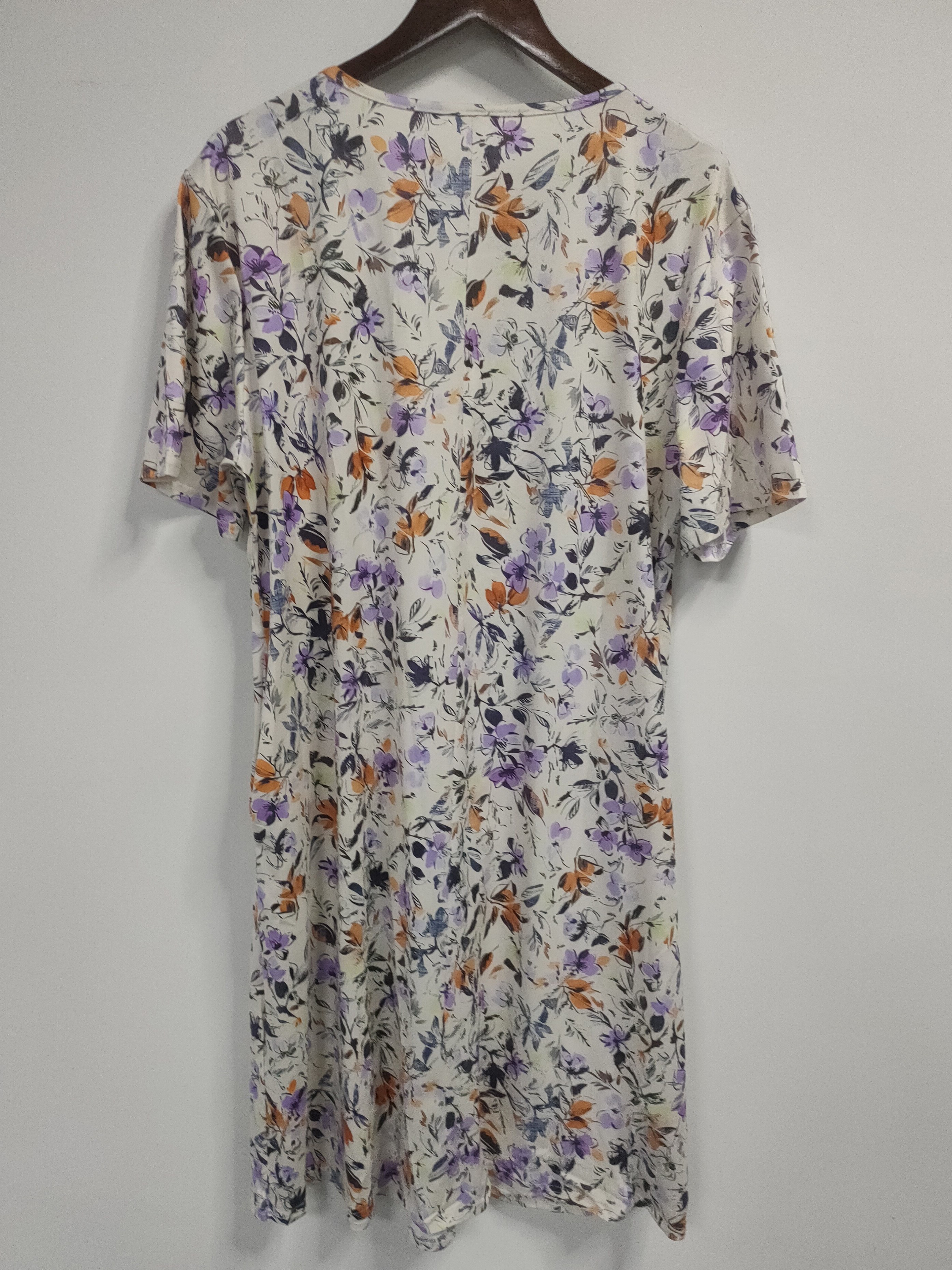 Plus Size Casual Dress, Women's Plus Random Floral Print