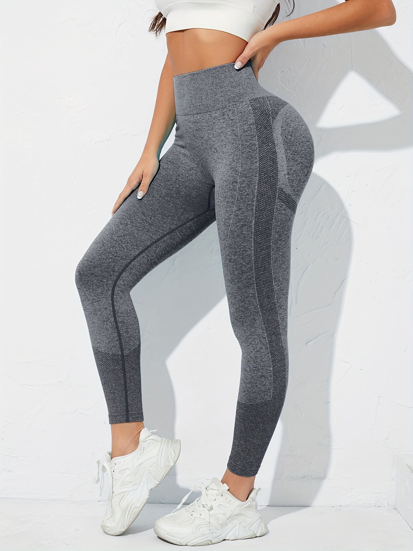 Gymshark - ECHT grey leggings on Designer Wardrobe