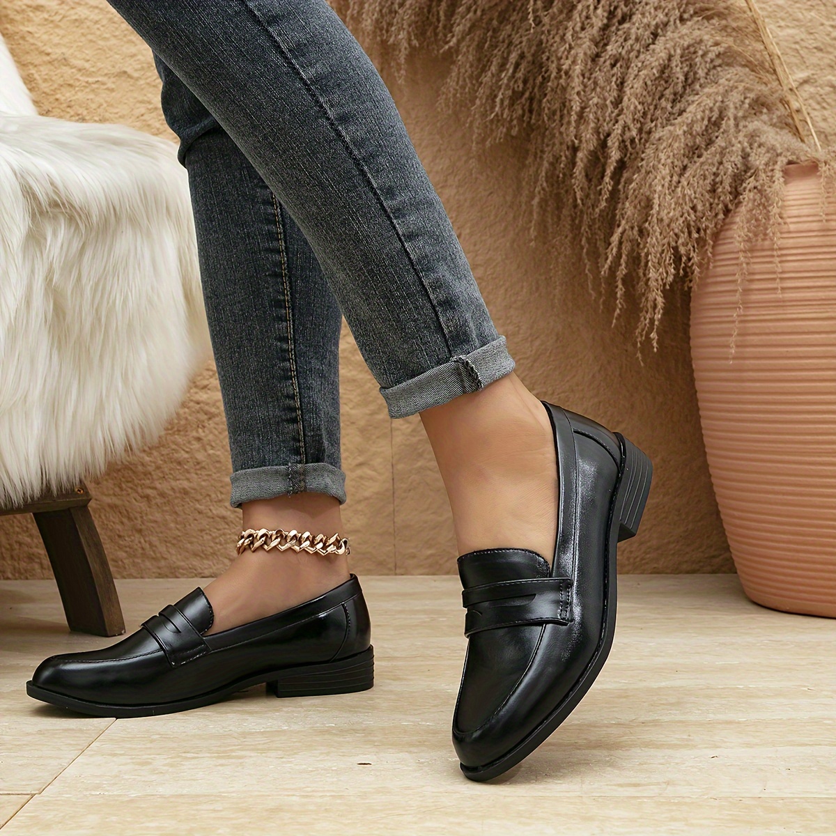 2024 dames mode loafers casual slip on platte schoenen     polyurethaan bovenwerk en voering tpr       plain toe flats 35 zwart 10