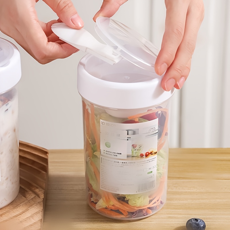 Salad Meal Shaker Cup,salad Container For Lunch, Portable Fruit And  Vegetable Salad Cups Container With Fork & Leak Proof Salad Sauce Dressing  Case - Temu