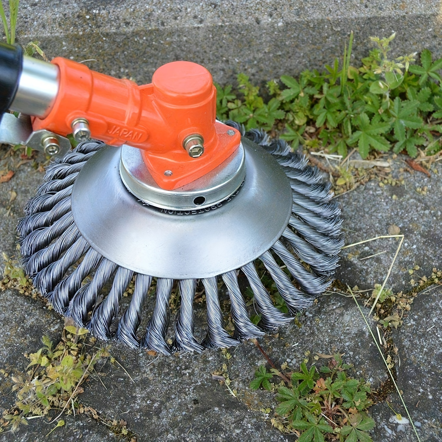 Roue universelle pour tondeuse à gazon