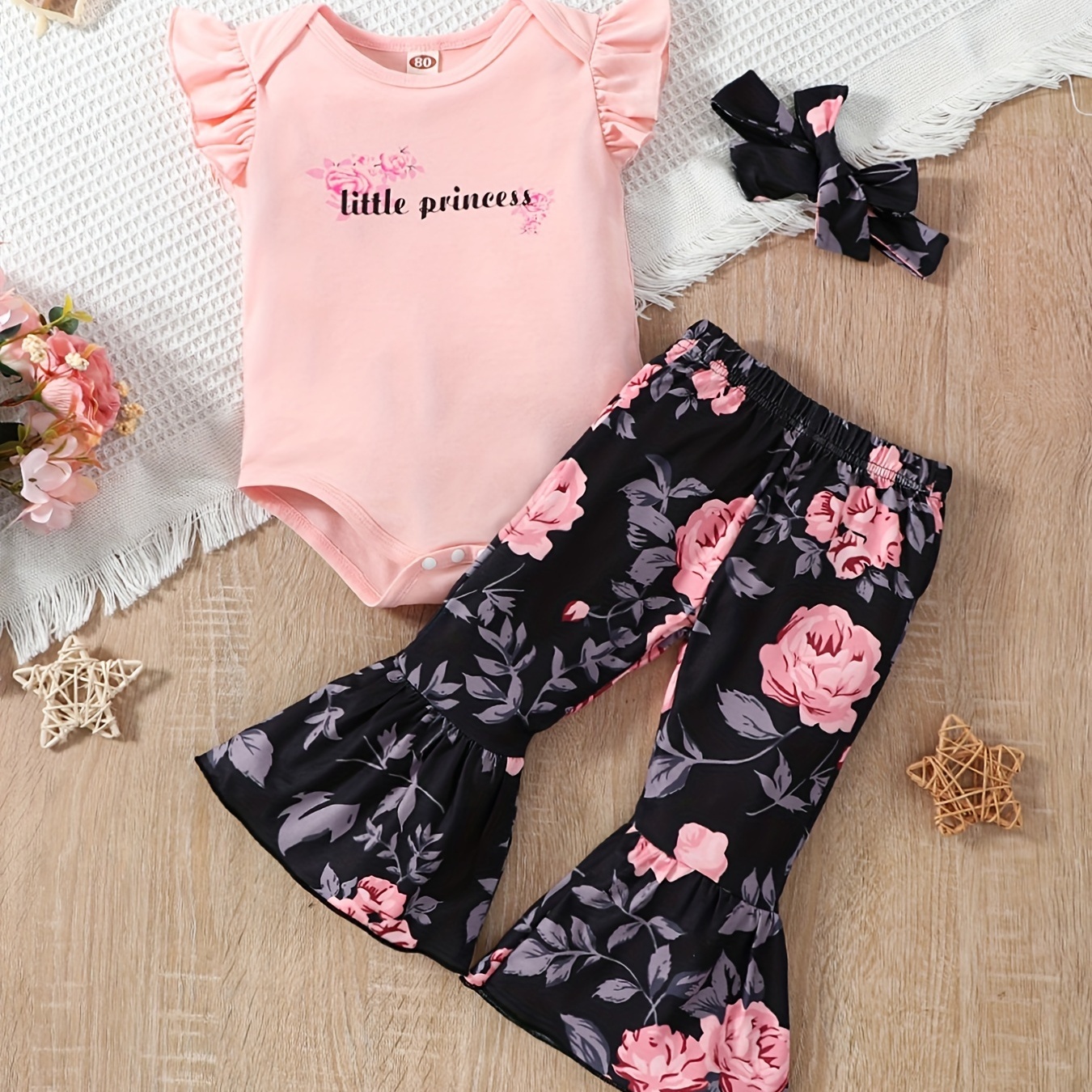 

3pcs Baby Girls Cute "little Princess" Ruffle Sleeve Onesie & Floral Flared Pants & Headband Set Clothes