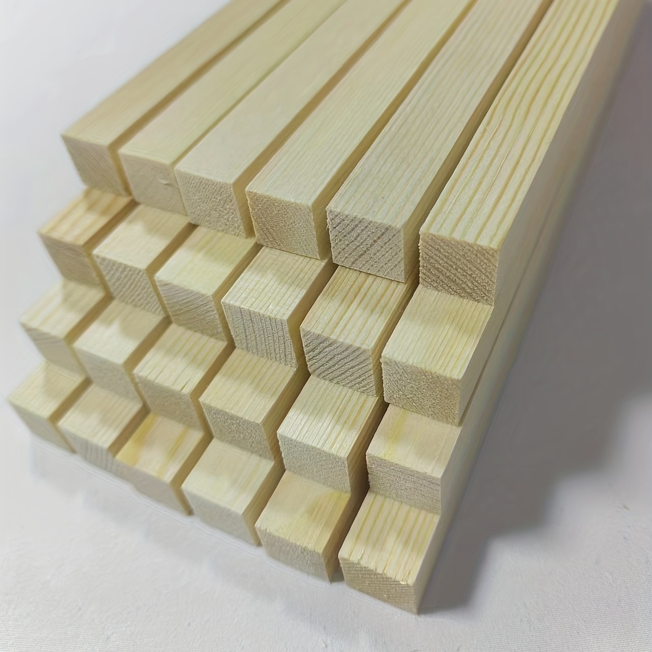  JAPCHET Paquete de 100 tacos cuadrados de madera de 12 x 1/2 x  1/2 pulgadas, tiras largas de madera natural sin terminar, varillas  cuadradas de madera dura para hacer modelos, decoraciones
