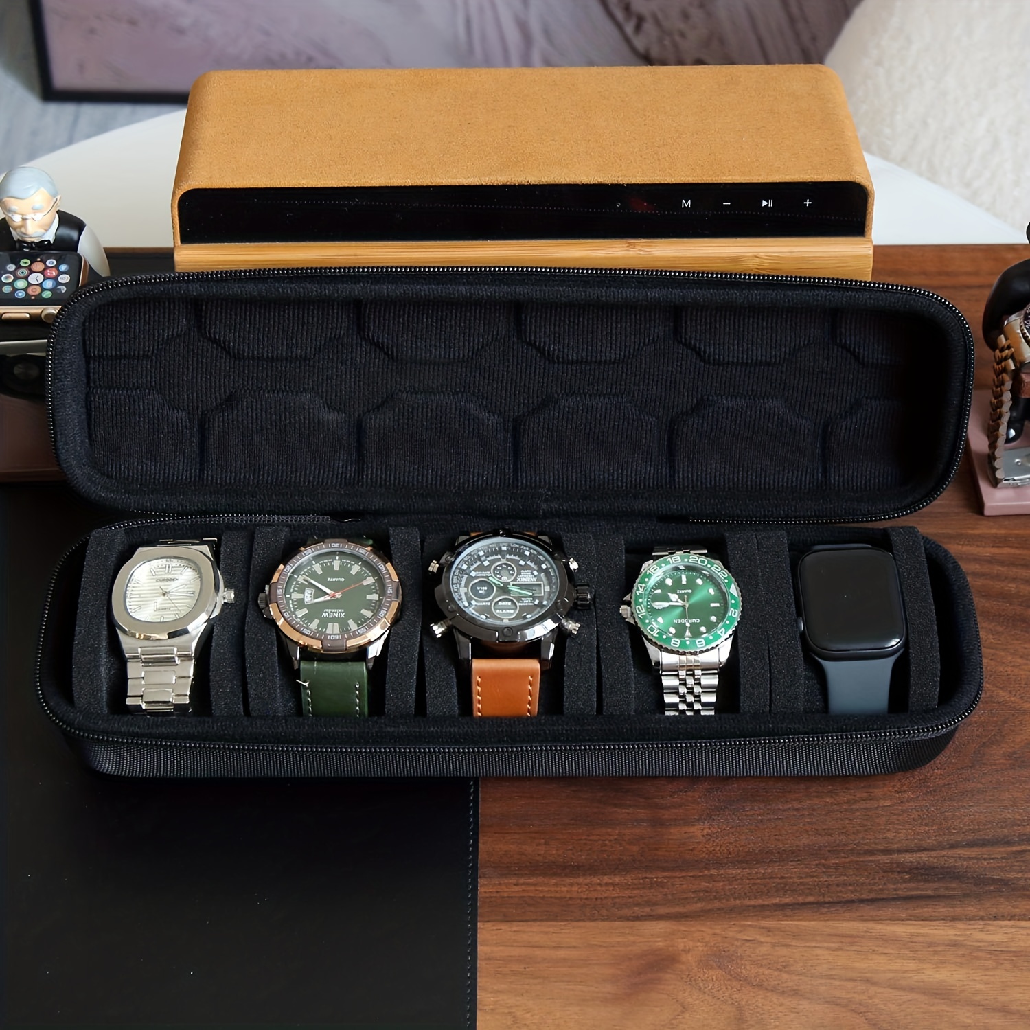 Maverton Organizador de exhibición de relojes para hombres – 12 ranuras –  Elegante caja personalizada para hombre – Estuche para coleccionista –