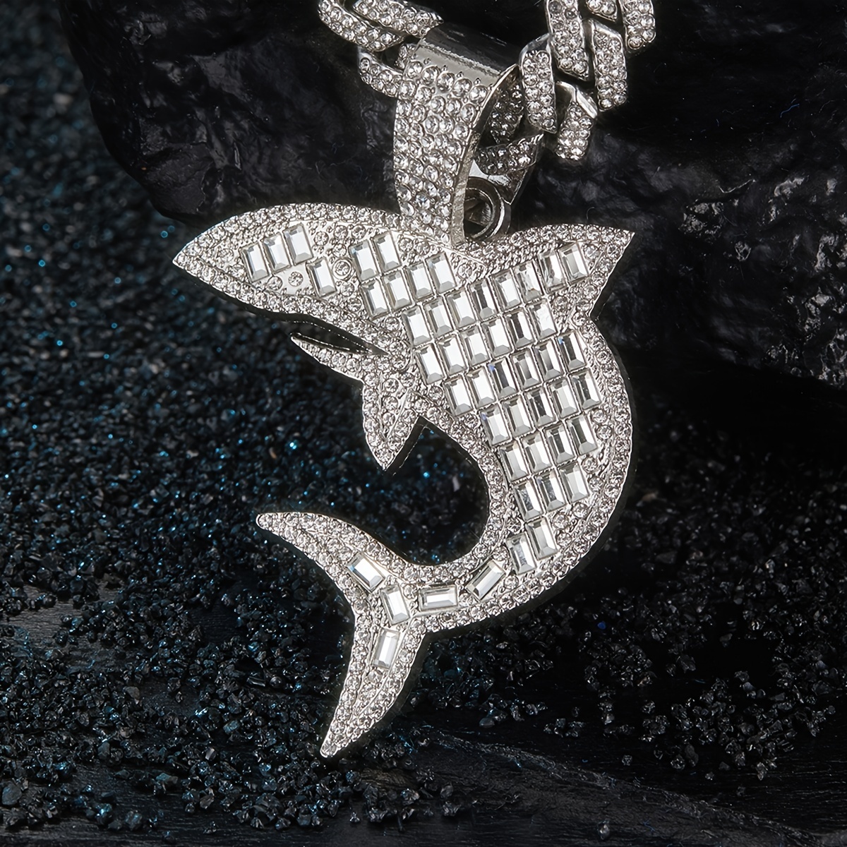 H is for Hammerhead Shark Necklace | Stephen Webster – stephenwebster