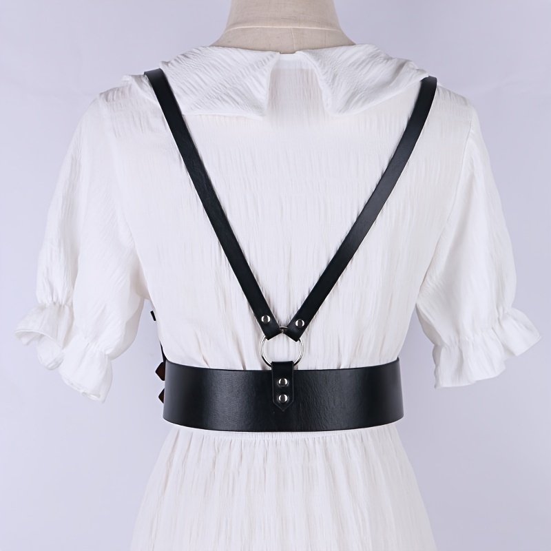 Gothic Heart PU Leather Harness Belt Chain - UrbanWearOutsiders