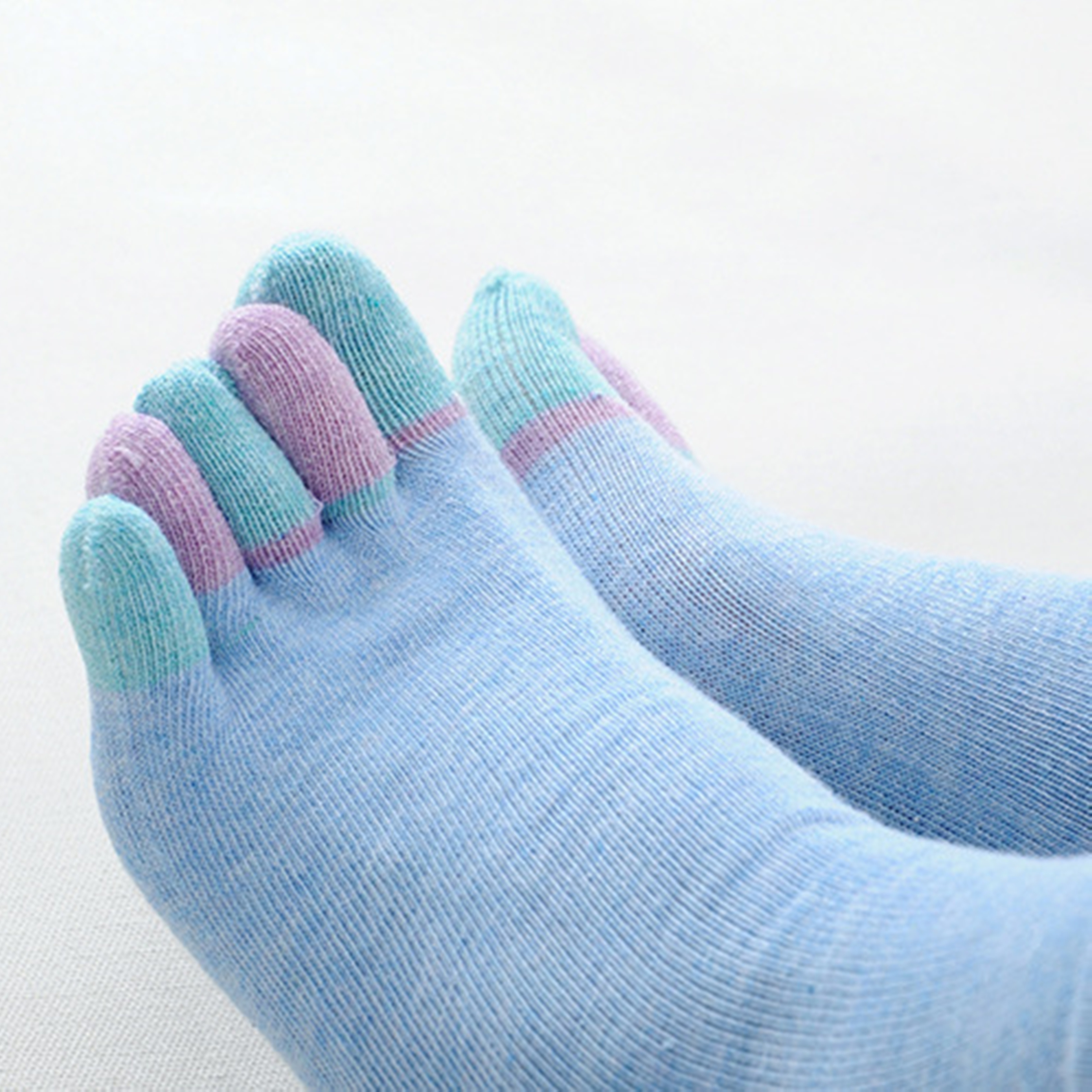 Buy Wholesale China Factory Wholesale Five Finger Women Socks Cute Cartoon Socks  Toe Separator Socks Women's Toe Socks & Women's Toe Socks at USD 1.11