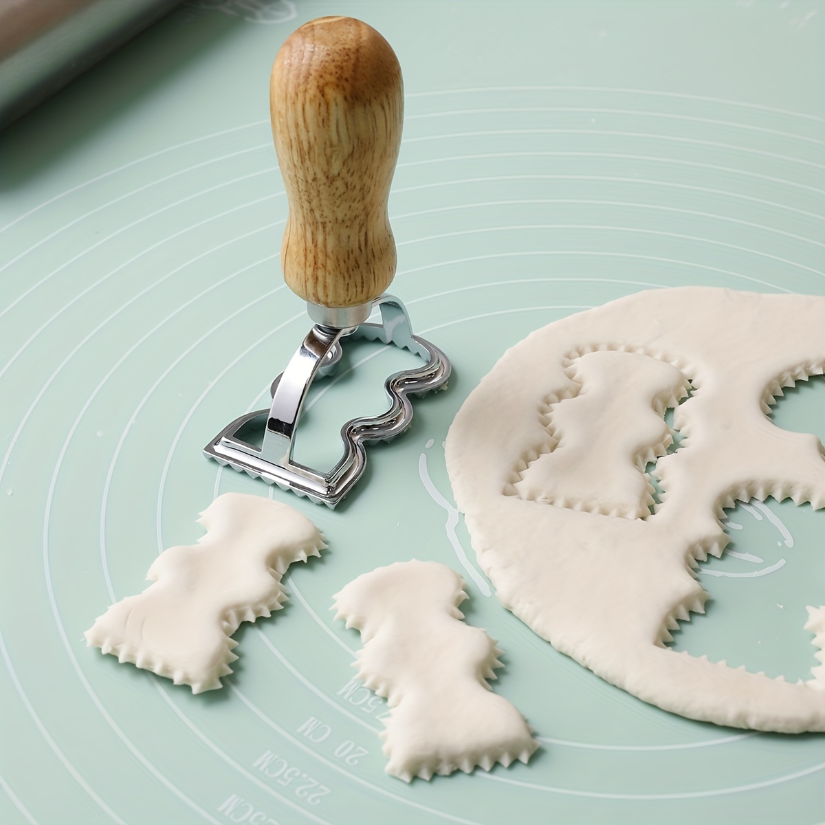 Cookie Cutters And Dough Roller Zinc Alloy Pastry Cutters - Temu