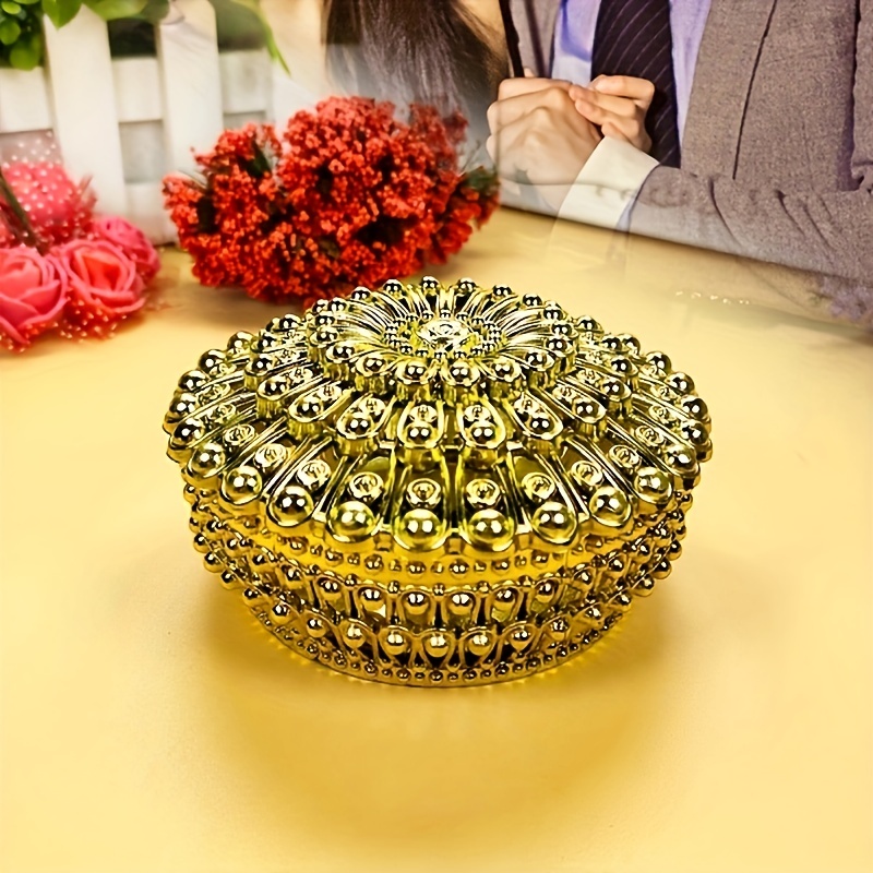 1pc Vintage Golden Treasure Chest Jewelry Box - Perfect for Weddings,  Gifts, and Candy Packaging