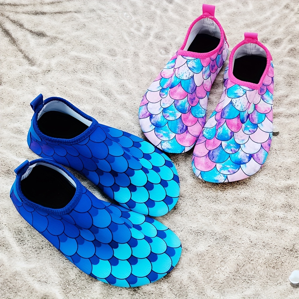 

Summer Fun For The Whole Family: Parent-kid Girl's Fish Scale Water Shoes!