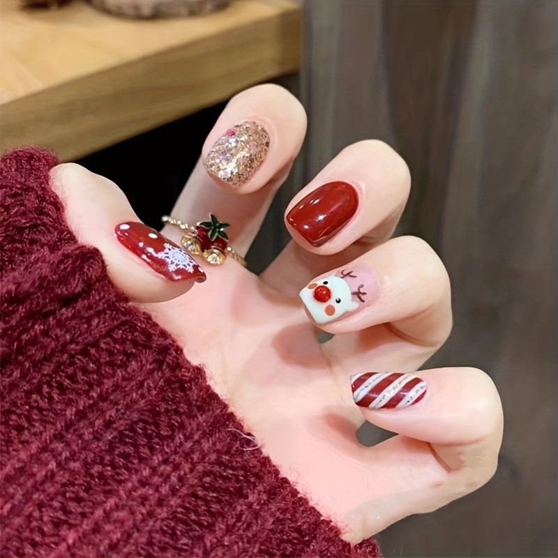 French Flowers Winter False Nail Short Square Press on Nails for