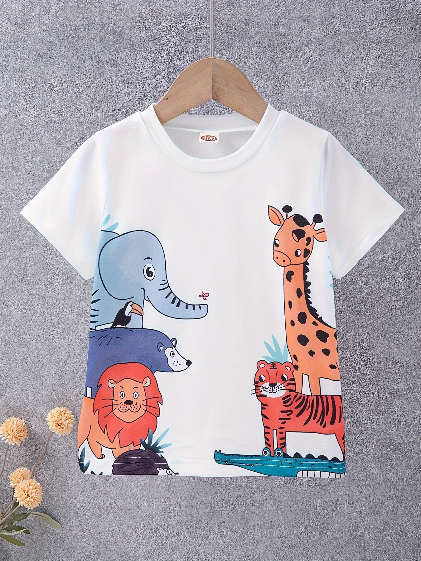 2pcs Kid Boy Animal Elephant Print Short-sleeve Tee and Letter Print Black Shorts Set