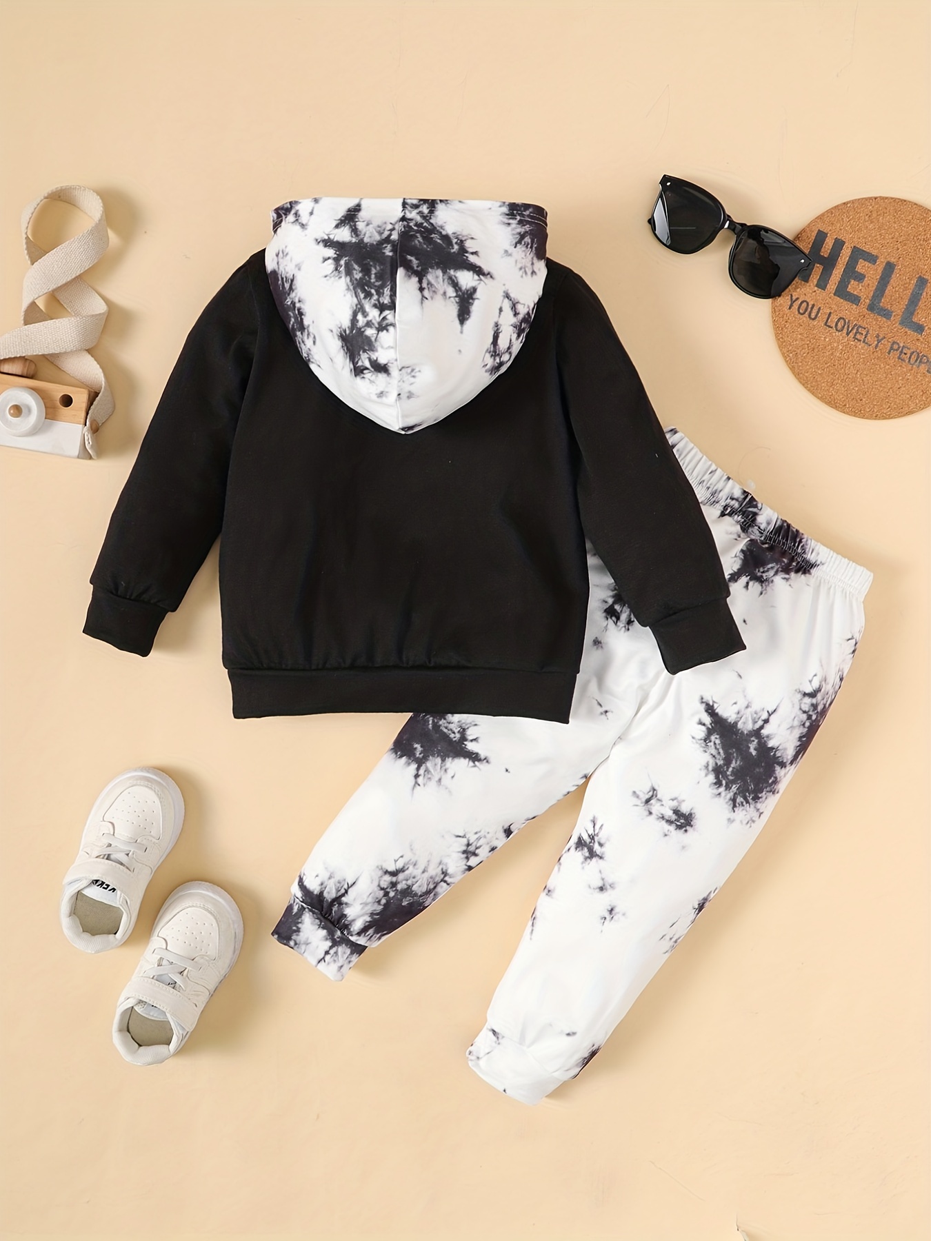 Tie dye best sale sweatpants matching set