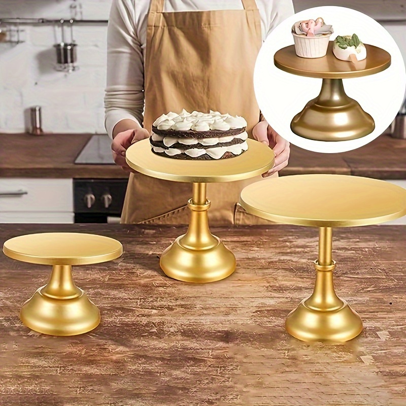 Soporte dorado para tartas, Objetos 3D Incluyendo: pastel y postre - Envato  Elements