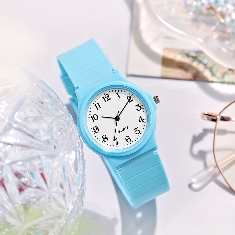 

Casual Round Pointer Quartz Watch Macaroon Color Fashion Analog Wrist Watch For Women Daily Use