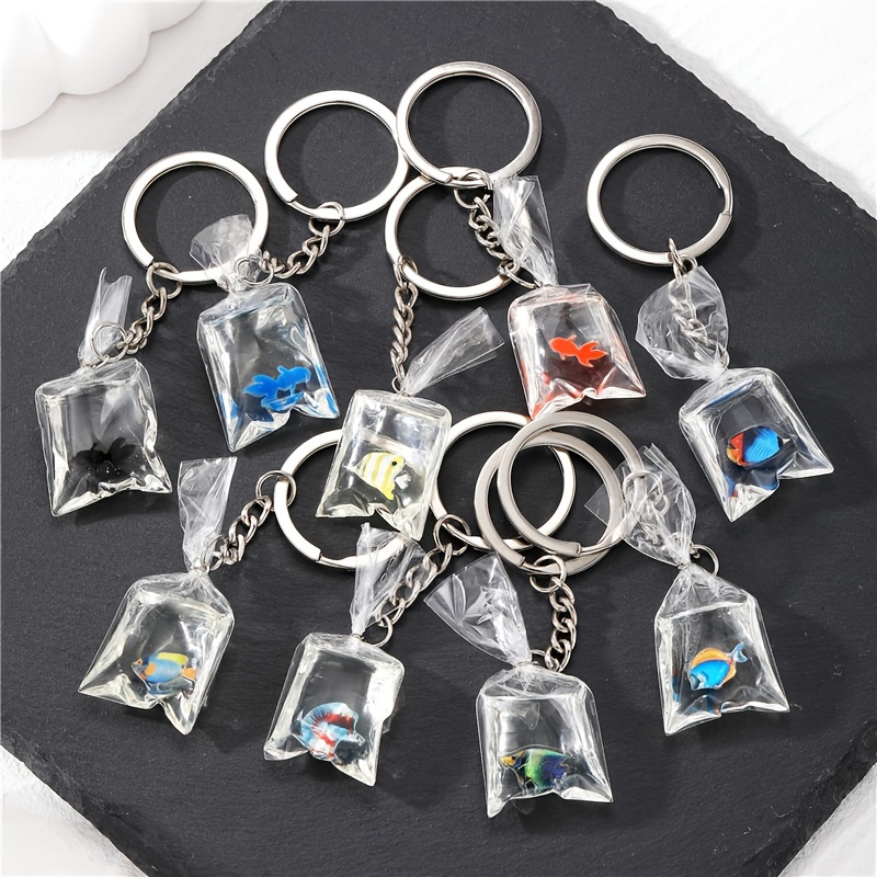 

Personality Creative Goldfish Keychain, Cartoon Fun Ocean Tropical Small Fish Pendant Keyring, Bag Backpack Charm Car Hanging Pendant Earbud Case Cover Accessories Women Daily Use Gift