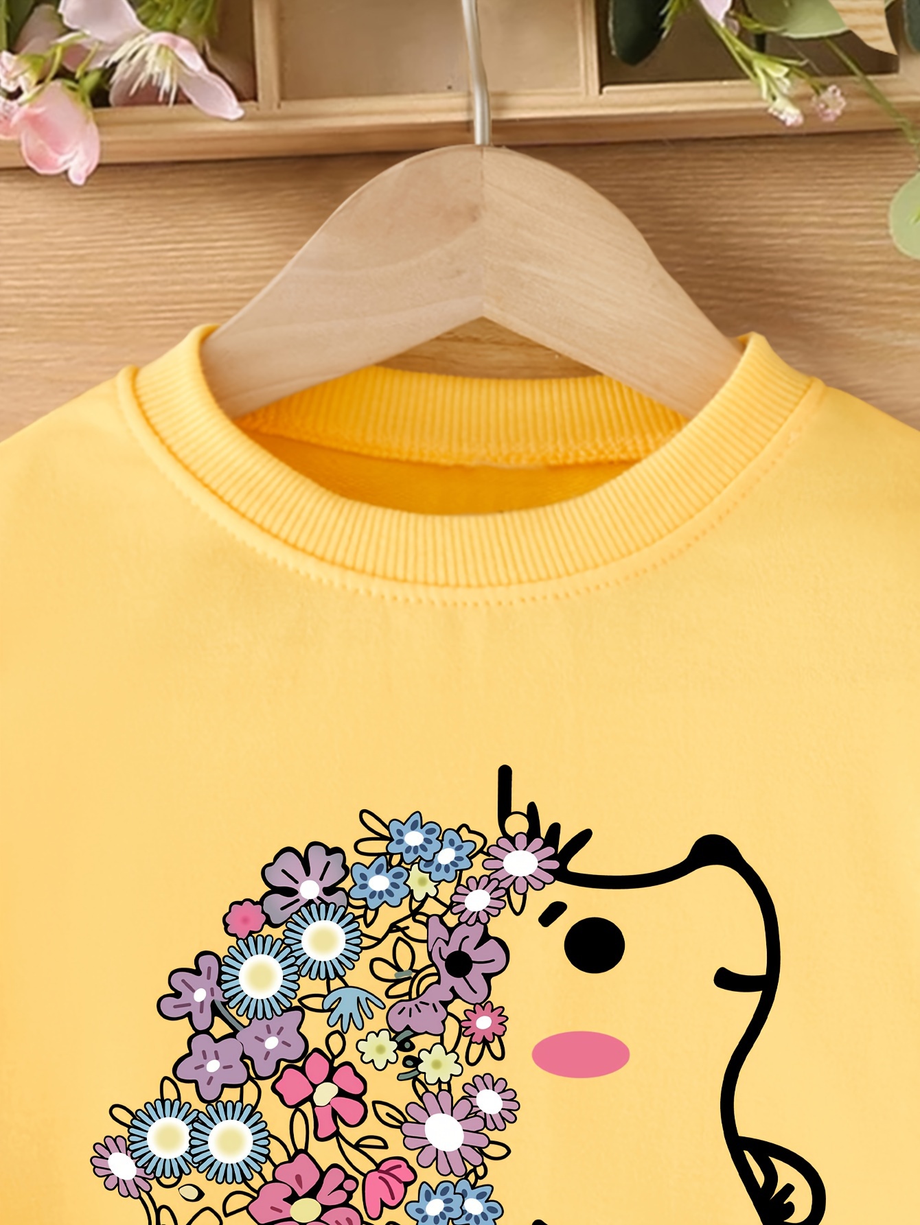 Trendy Hedgehog Flower Print Round Neck Pullover Sweatshirt