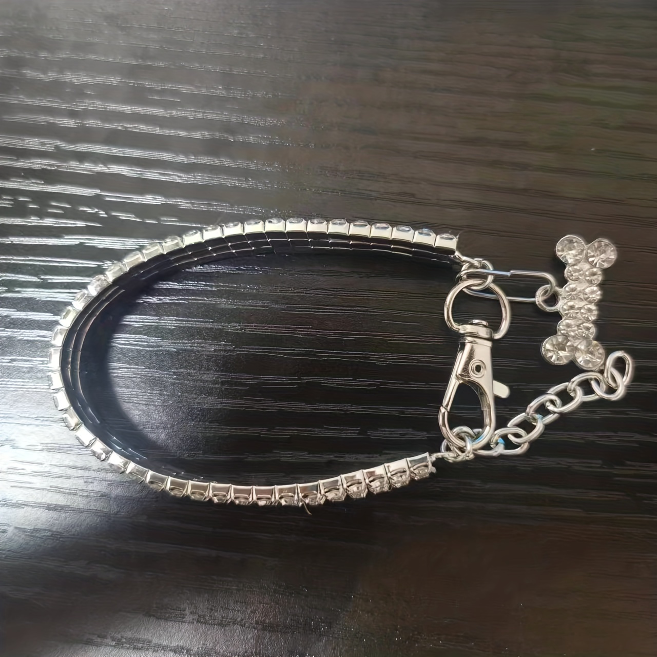 Dog Bone Chain Round Diamond Necklace