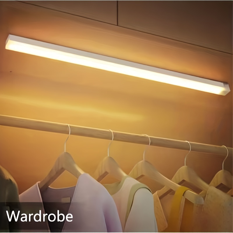  Meromore - Luz LED para armario, 30 luces LED recargables con  sensor de movimiento para interiores, iluminación para debajo del gabinete,  luz nocturna inalámbrica para pegar en cualquier lugar con batería