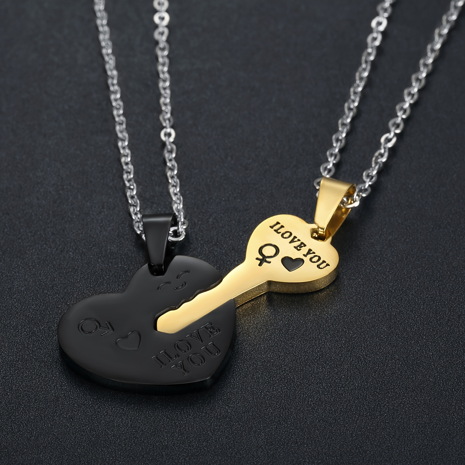 555Jewelry Womens Stainless Steel Love Cute Heart Lock Key Pendant Necklace