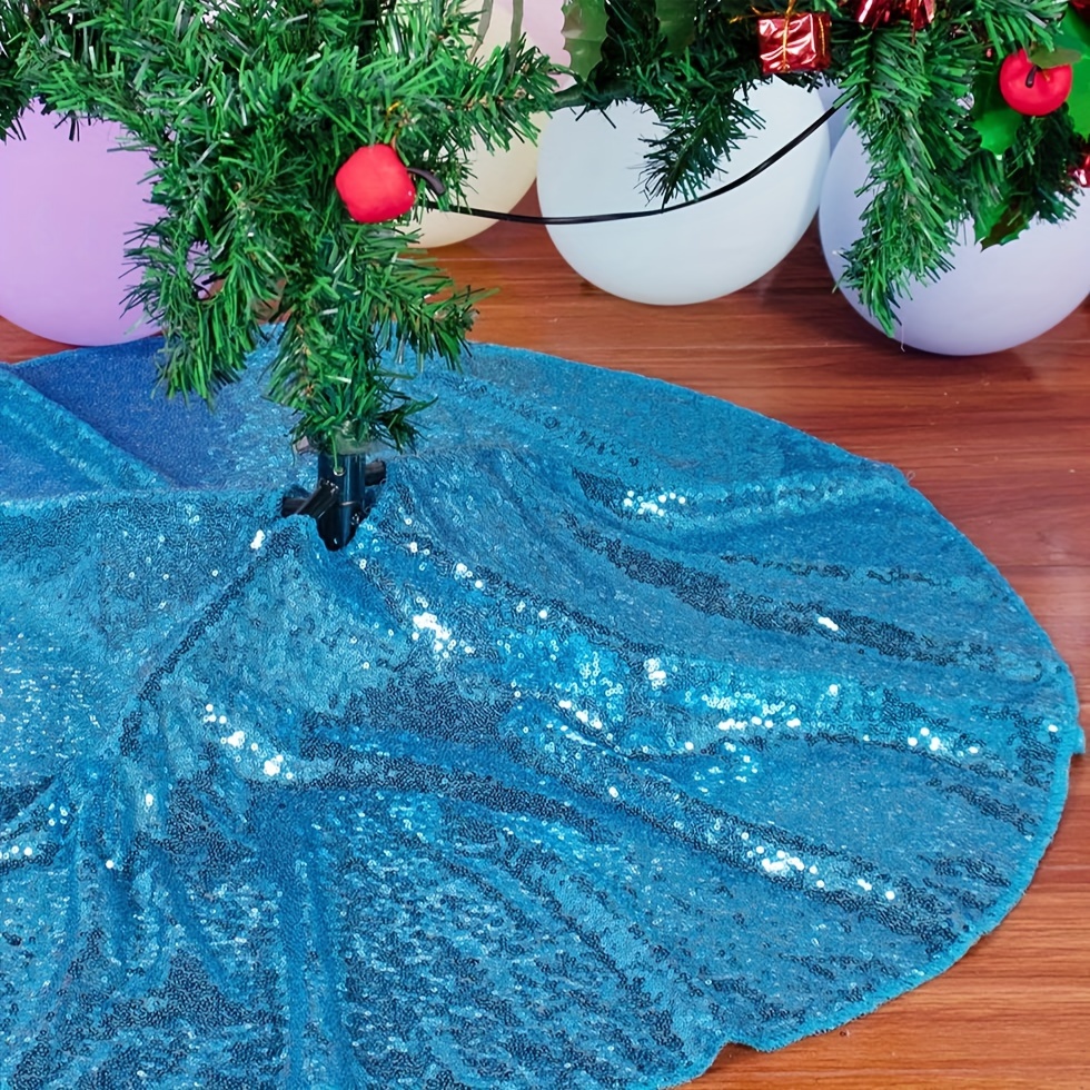 Light blue tree outlet skirt