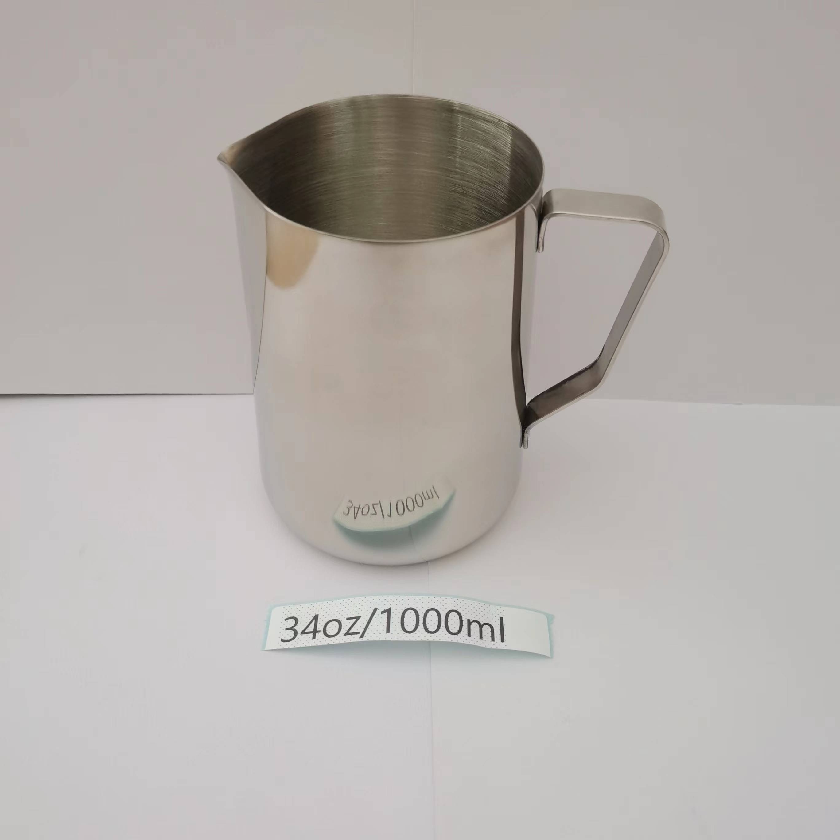 Taza de café de acero inoxidable, jarra de espuma de leche con tapa para  café con leche, arte para oficina y cocina (20.3 fl oz)