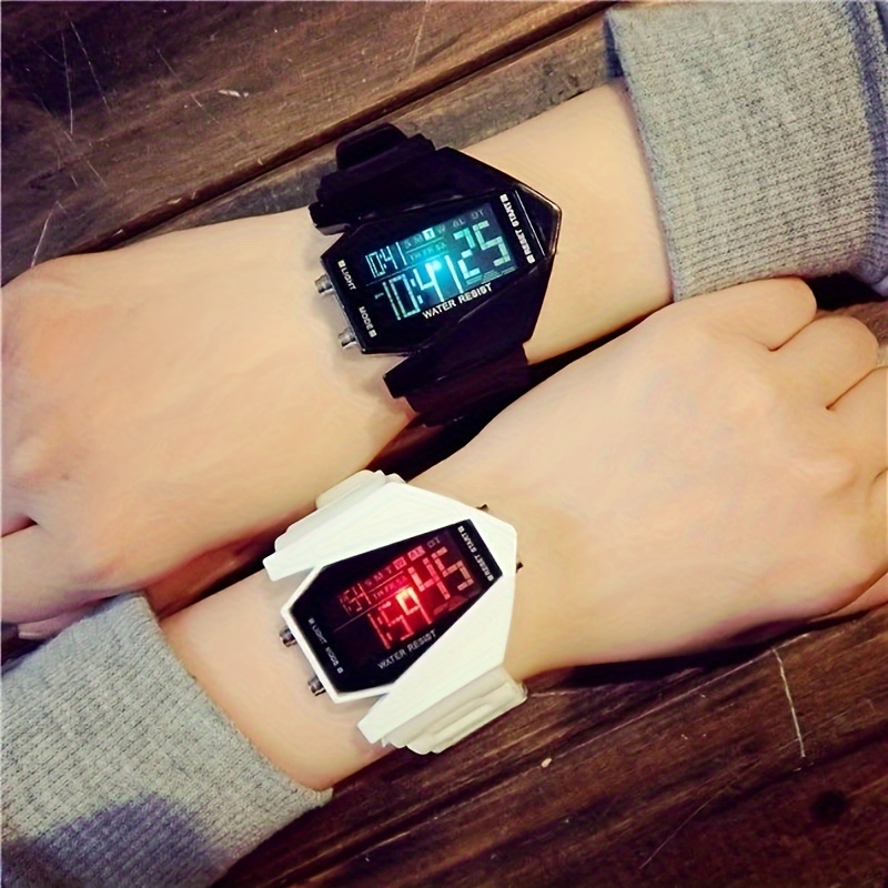 Montre tactile Homme Femme Bracelet LED numerique electronique