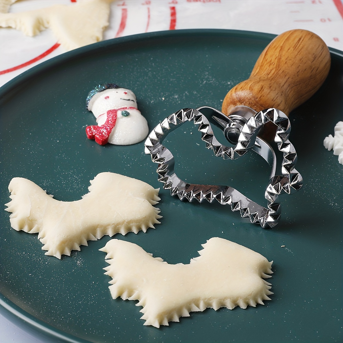 Cookie Cutters And Dough Roller Zinc Alloy Pastry Cutters - Temu