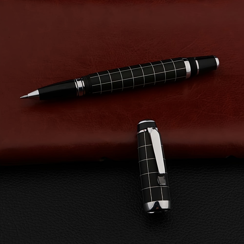 

1pc Stylo À Bille En Métal Noir Mat Stylo de Signature Stylo À Eau À Grille Fournitures de Bureau Et D'apprentissage Cadeau D'écriture